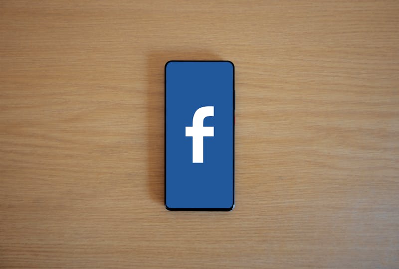 How to Resell Mystery Box Items on Facebook Marketplace Canada in 2026