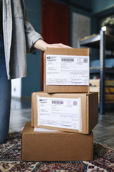 How to Make Money Reselling Mystery Boxes in Canada (2025 Guide)