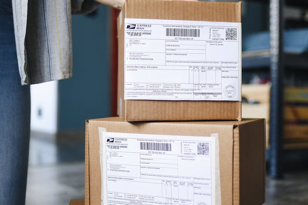 How to Make Money Reselling Mystery Boxes in Canada (2025 Guide)