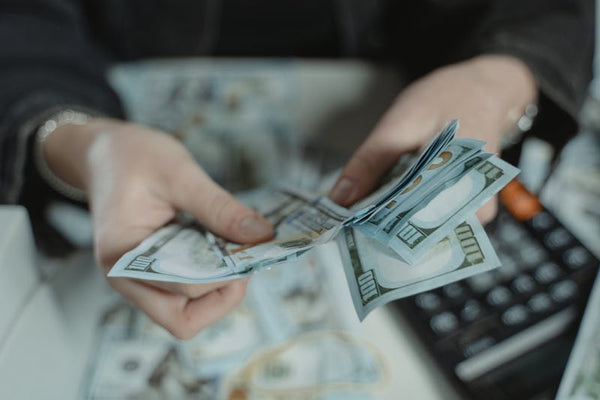 How Much Money Can You Make Reselling in Canada? (Real Numbers 2026)
